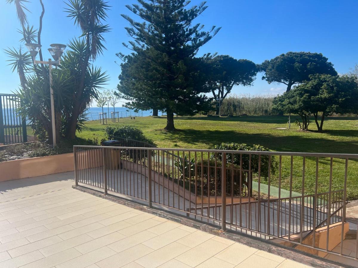 Appartement N 216 Moriani Plage Санта-Лучія-ді-Моріані Екстер'єр фото